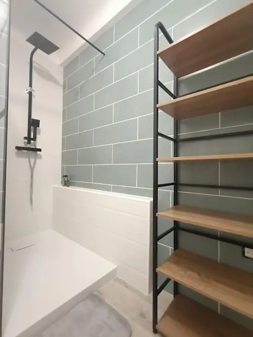 F4 Avec Vue Mer / Flat With Sea View 3 Bedrooms ニース フランス