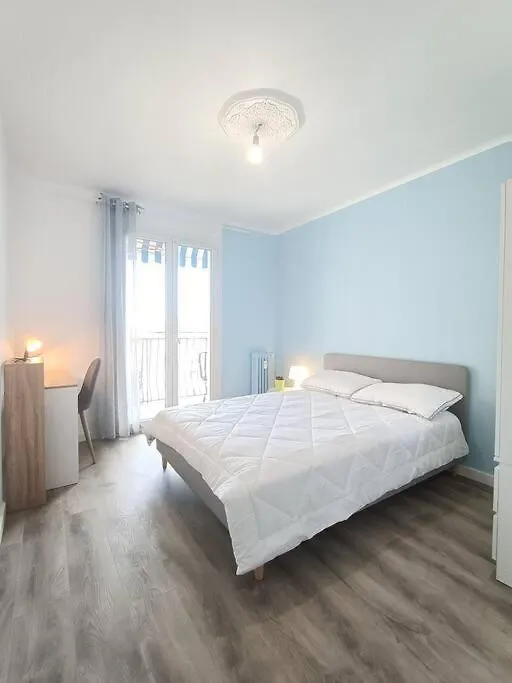 Apartamento F4 Avec Vue Mer / Flat With Sea View 3 Bedrooms Niza