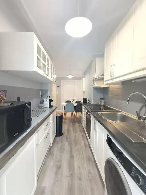 Apartamento F4 Avec Vue Mer / Flat With Sea View 3 Bedrooms Niza Francia